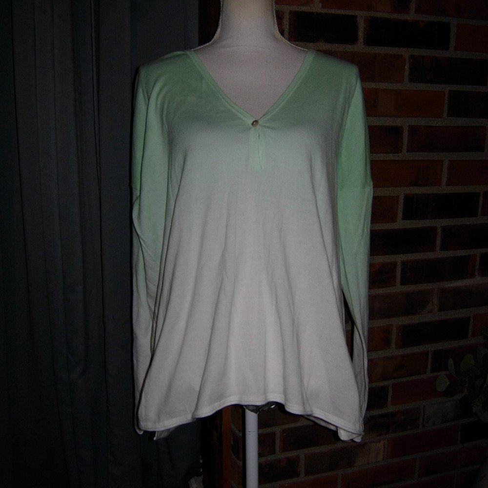 Tommy Bahama Green Ombre Cotton Henley Top M